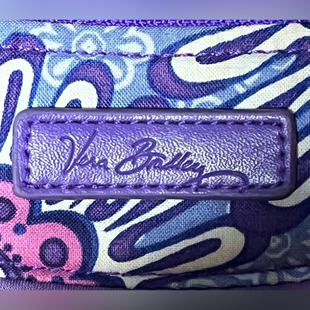 Vera Bradley Lilac Tapestry Small‎ Crossbody Shoulder Quilted Bag 8”by 6” - Picture 5 of 6
